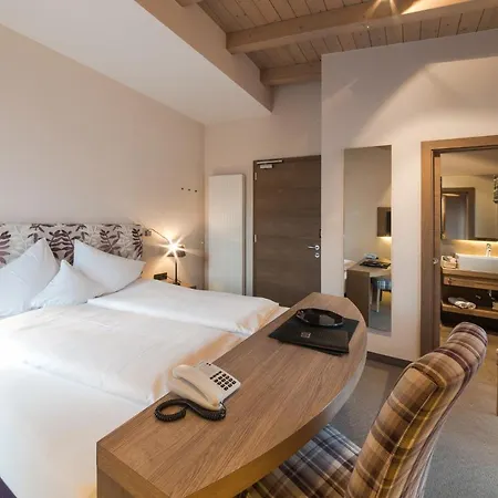 Hotel Boutiquehotel Minigolf Dorf Tirol