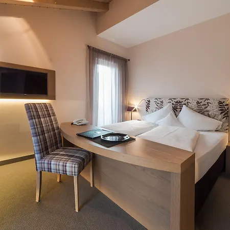 Boutiquehotel Minigolf Dorf Tirol